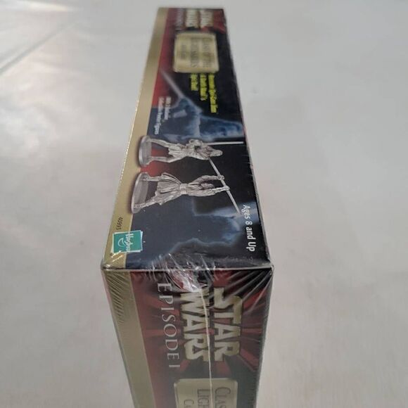 NEW Star Wars Episode I Clash of the Lightsabers Card Game Action Figure Hasbro - Picture 7 of 7